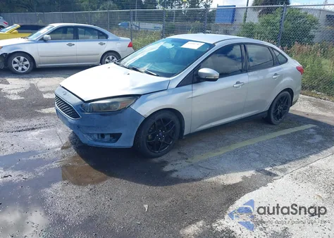 2016 Ford Focus Se z USA, uszkodzony, nr VIN 1FADP3F24GL320976